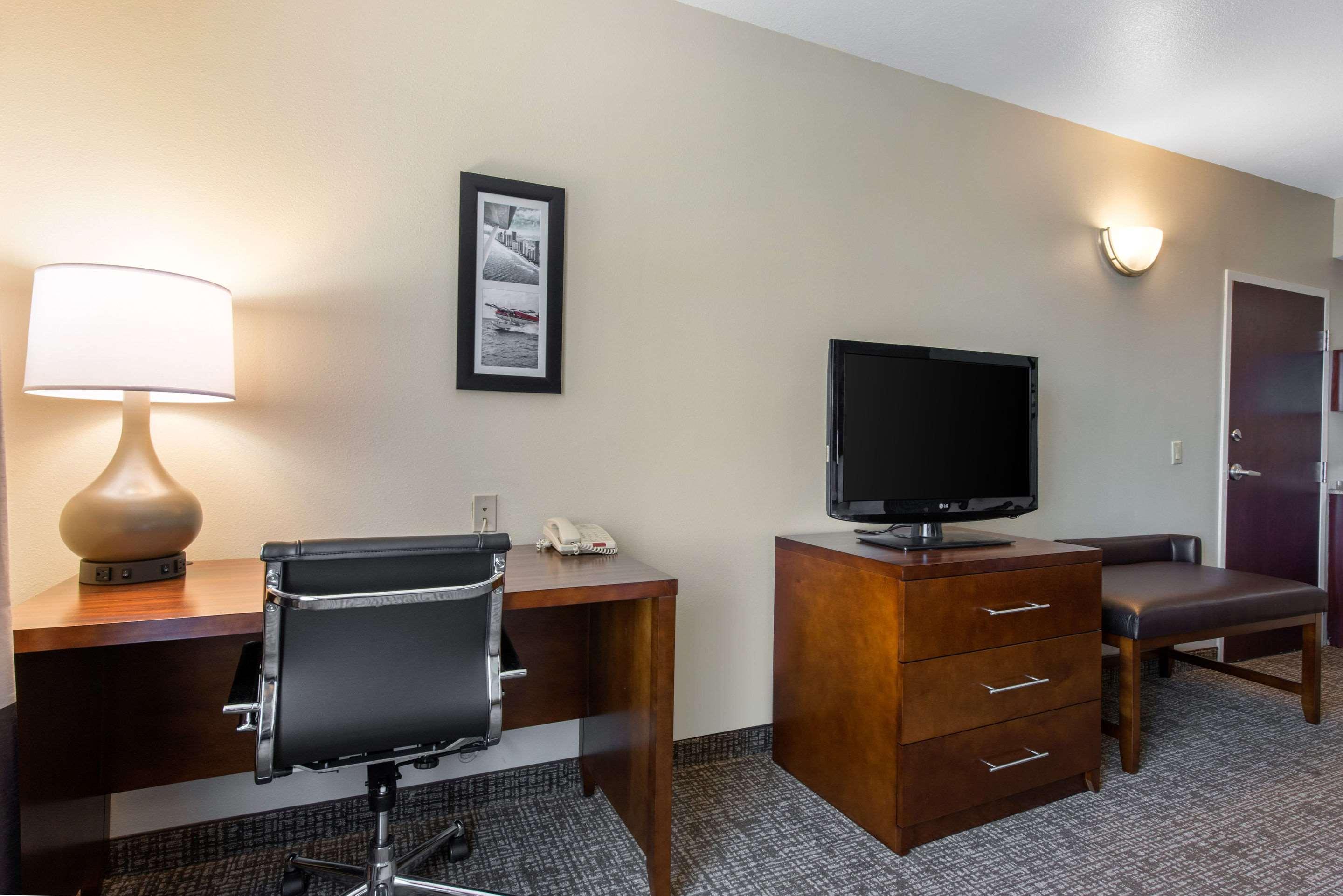 Comfort Inn & Suites Tavares North Dış mekan fotoğraf