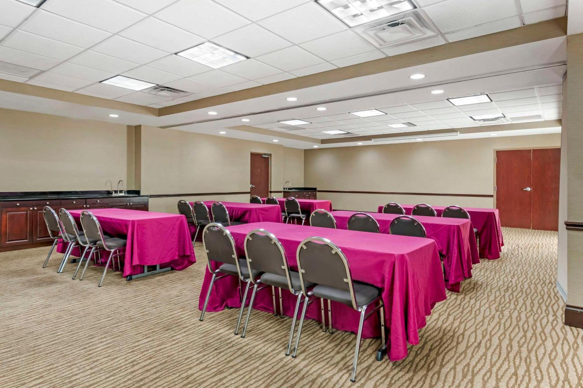 Comfort Inn & Suites Tavares North Dış mekan fotoğraf