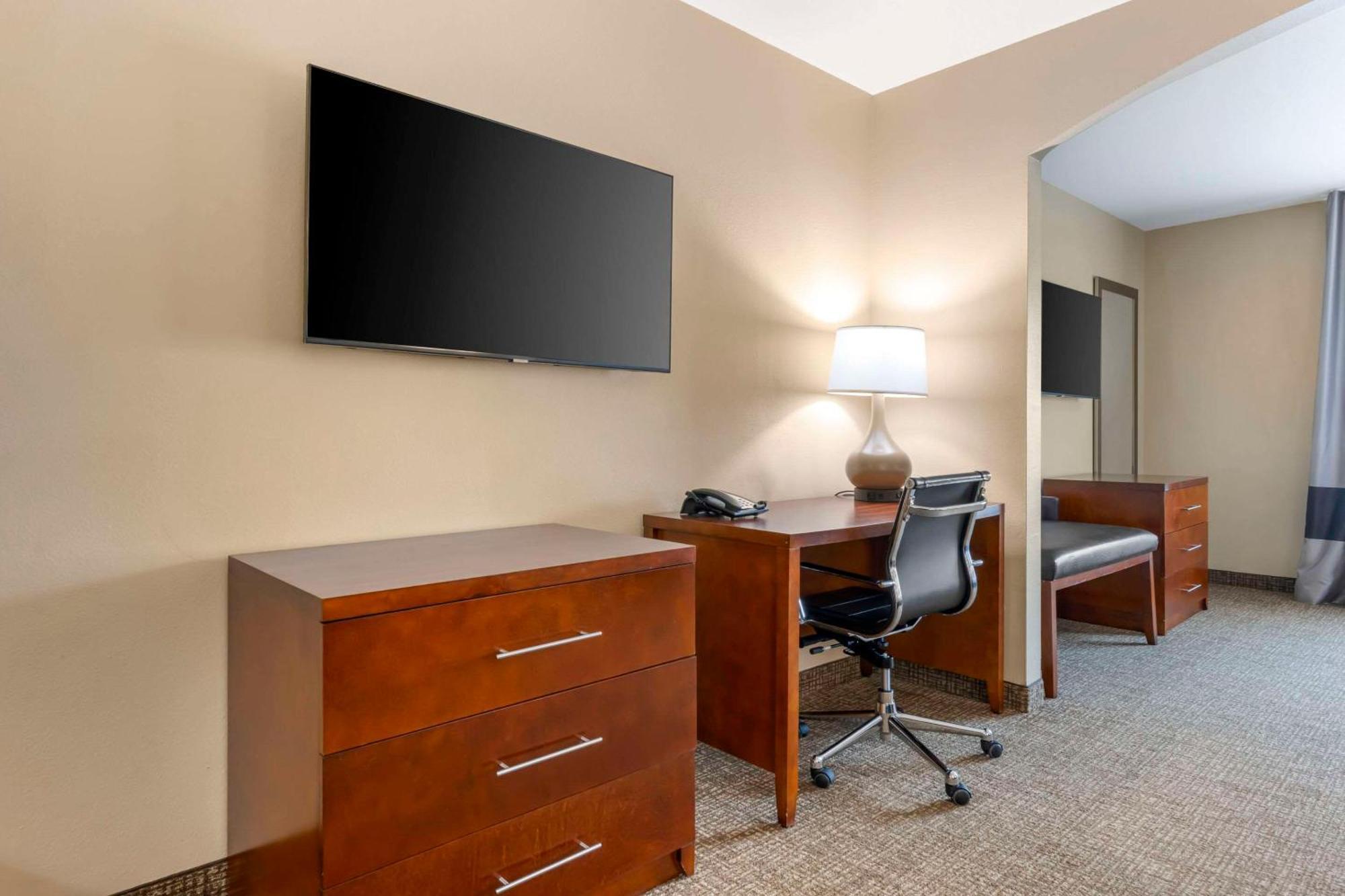 Comfort Inn & Suites Tavares North Dış mekan fotoğraf