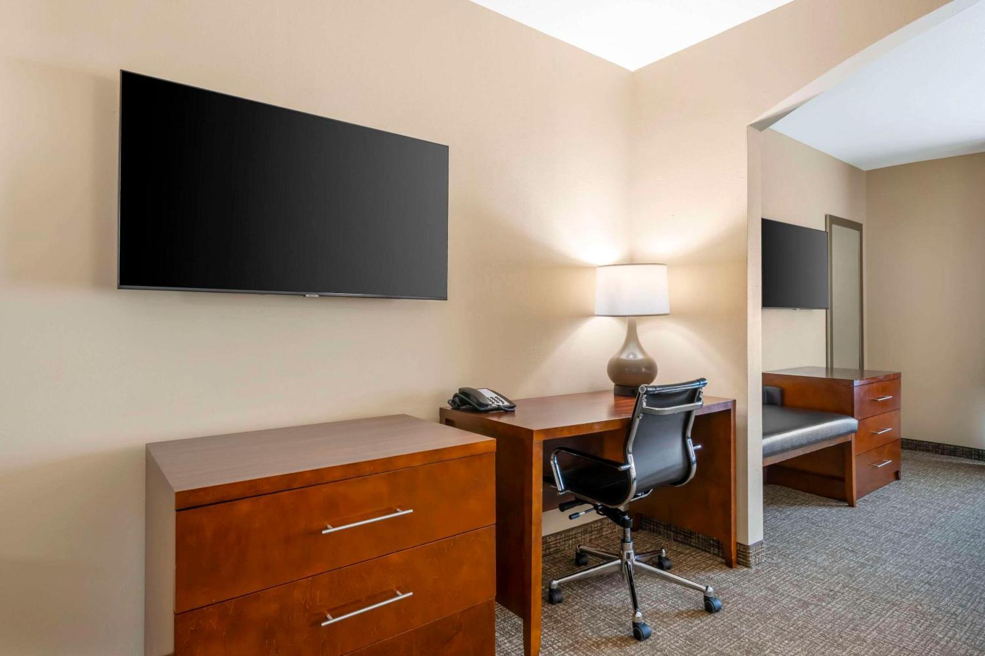 Comfort Inn & Suites Tavares North Dış mekan fotoğraf