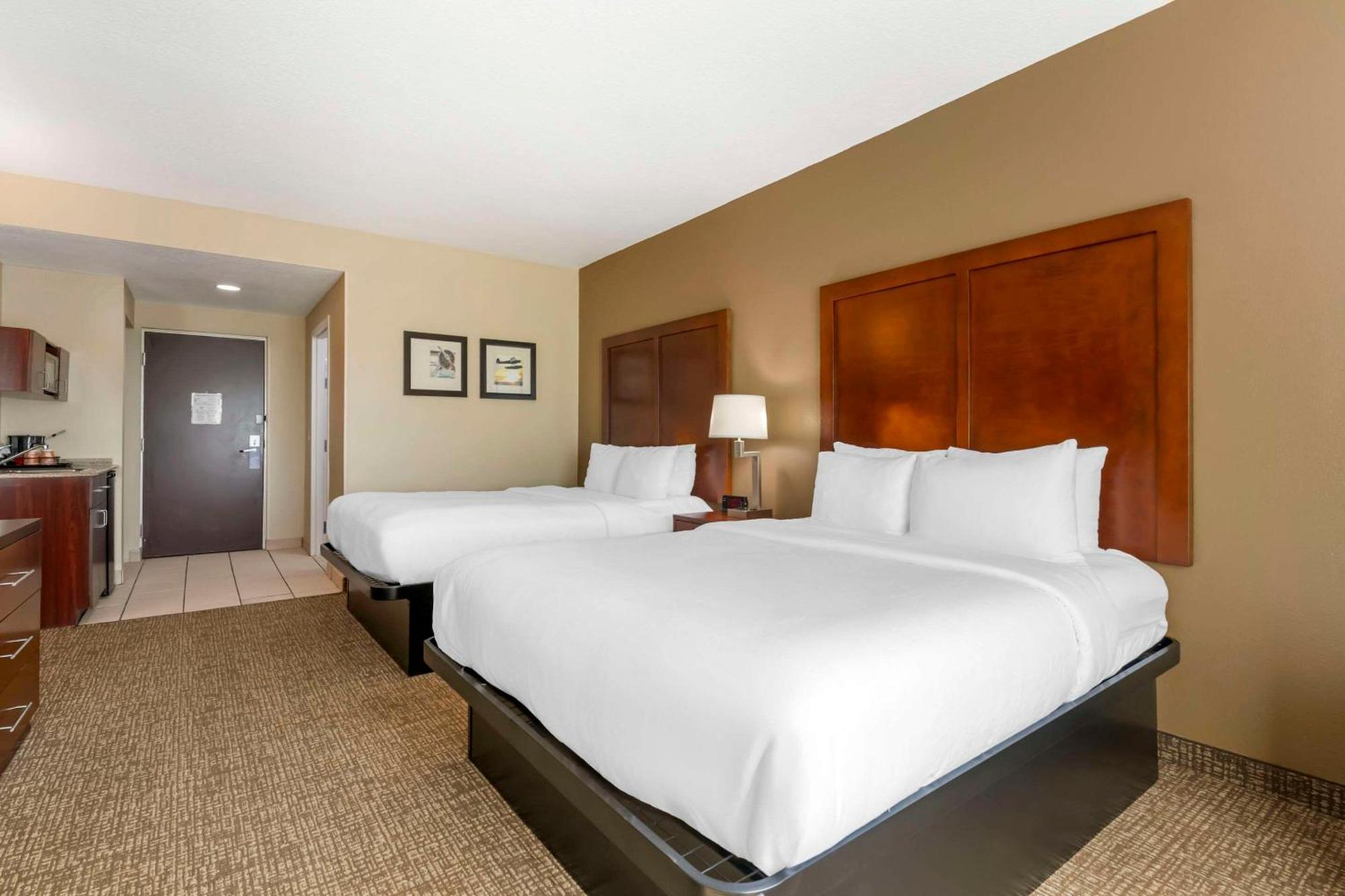 Comfort Inn & Suites Tavares North Dış mekan fotoğraf
